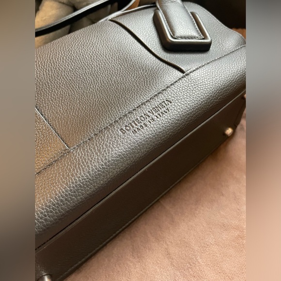 NWT BOTTEGA VENETA ARCO FLAP TOTE MEDIUM - Picture 5 of 11